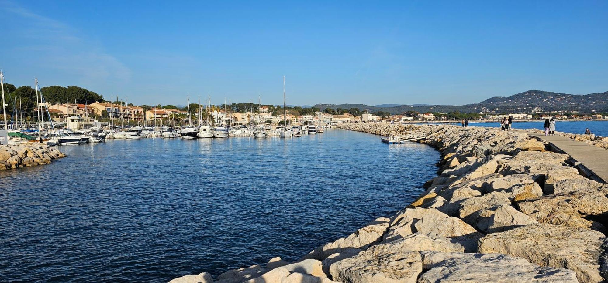 Apartamento Les Pieds Dans L'Eau Saint-Cyr-sur-Mer Exterior foto