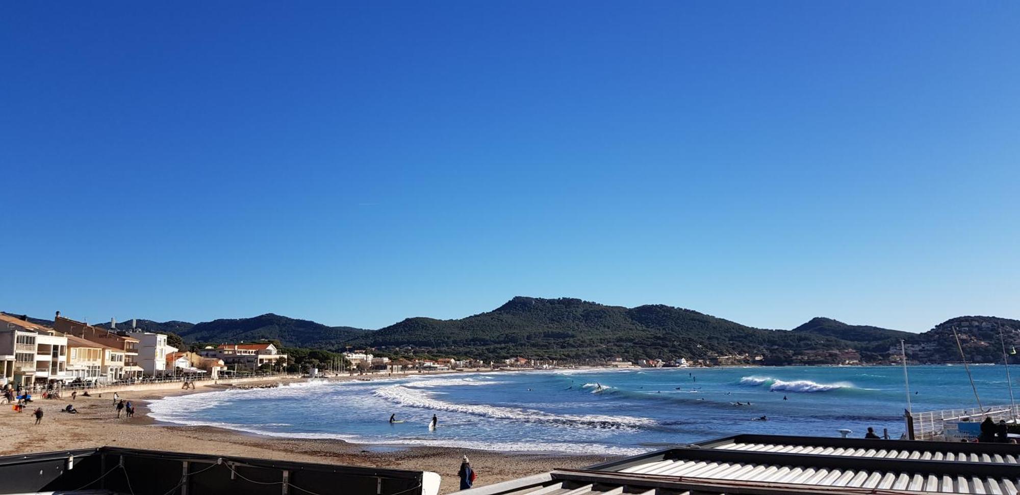 Apartamento Les Pieds Dans L'Eau Saint-Cyr-sur-Mer Exterior foto