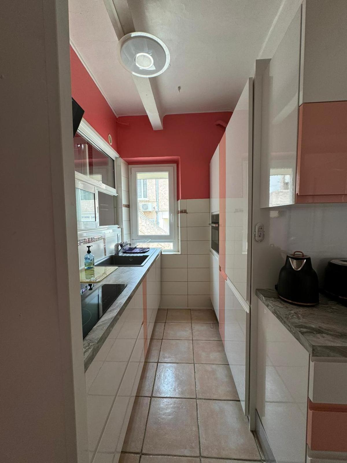 Apartamento Les Pieds Dans L'Eau Saint-Cyr-sur-Mer Exterior foto